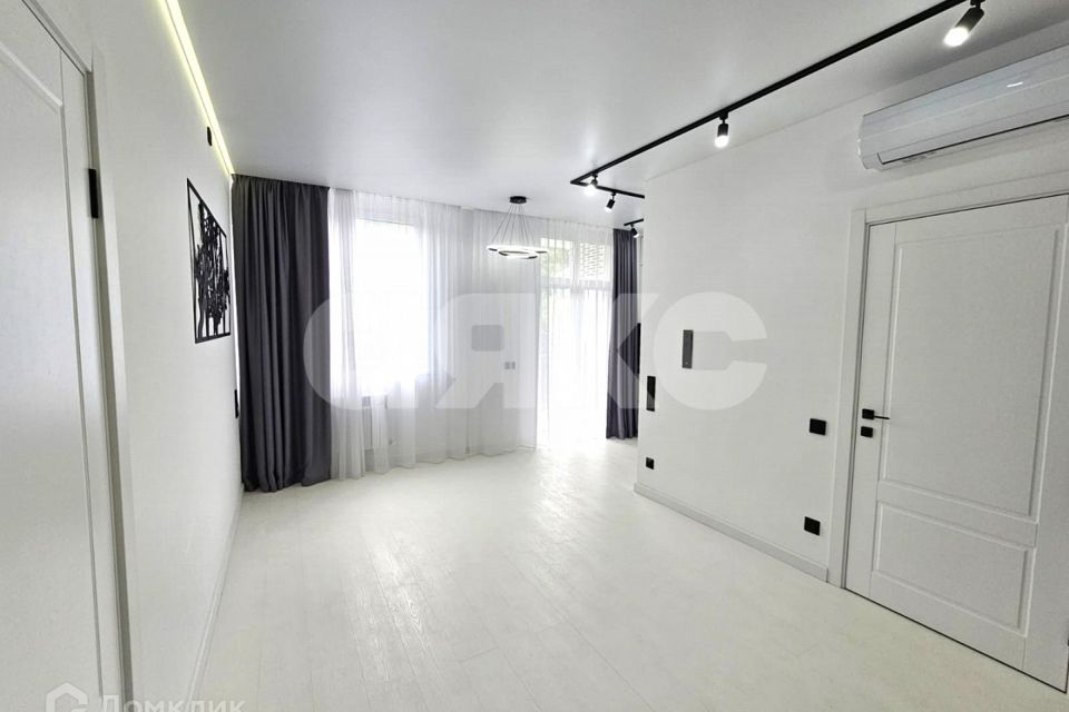 Продаётся 1-комнатная квартира, 46.2 м²