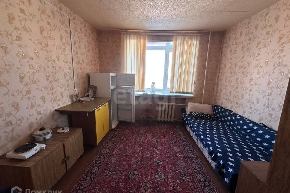 Сдаётся комната в 1-комн. квартире, 14.2 м²