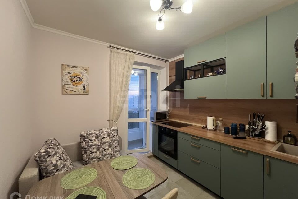 Продаётся 1-комнатная квартира, 35.9 м²