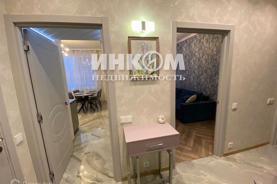 Сдаётся 2-комнатная квартира, 54 м²