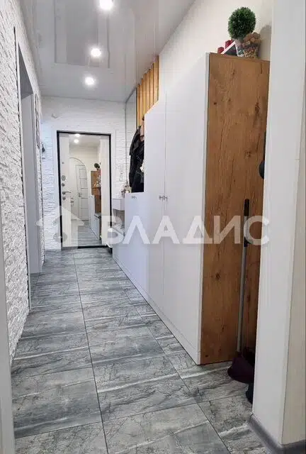 Продаётся 3-комнатная квартира, 75.5 м²