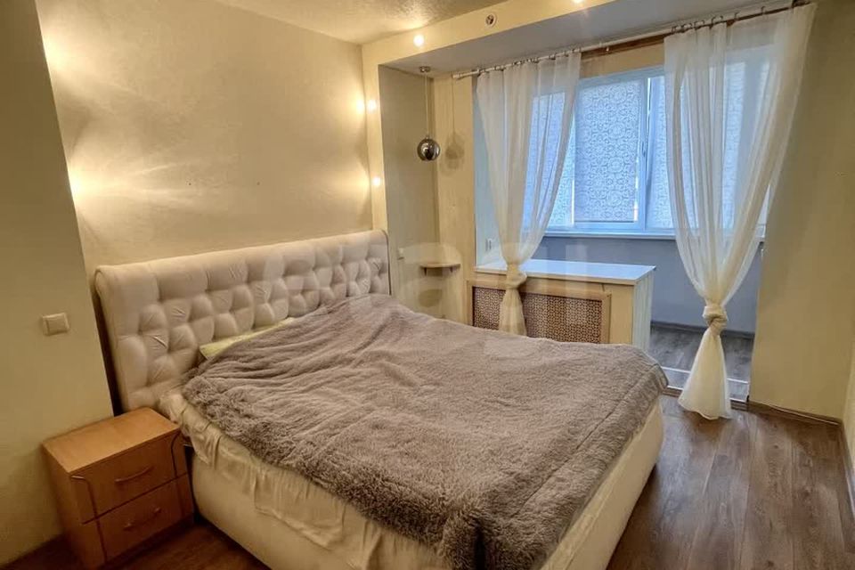 Сдаётся 2-комнатная квартира, 80 м²