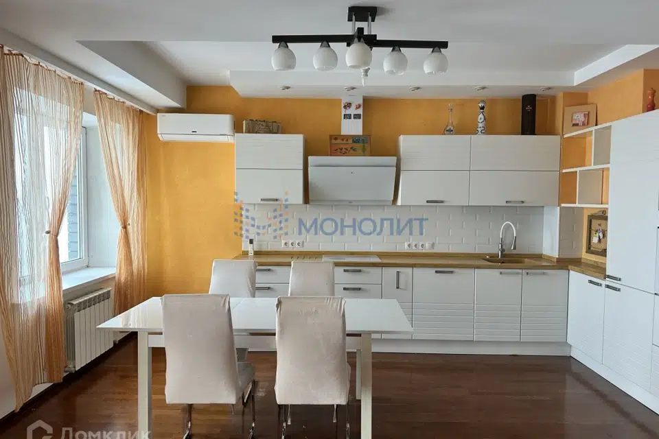 Продаётся 3-комнатная квартира, 90.5 м²