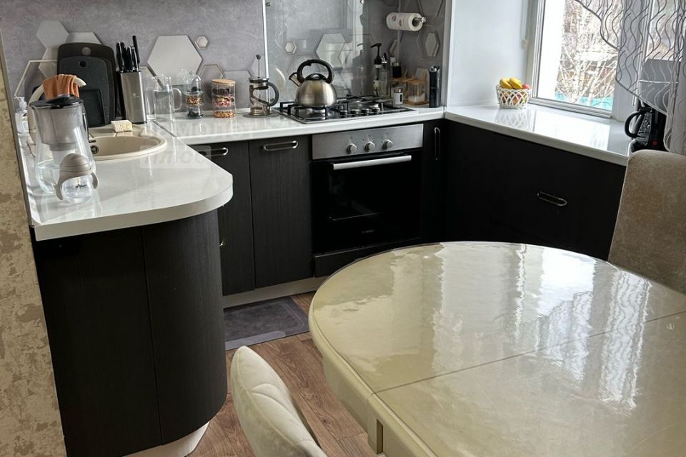 Продаётся 2-комнатная квартира, 39.9 м²