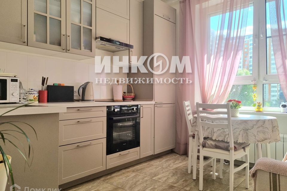 Продаётся 2-комнатная квартира, 55.2 м²