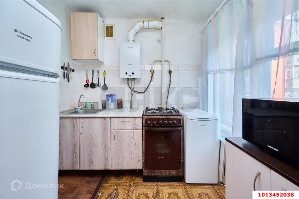 Продаётся 1-комнатная квартира, 33 м²