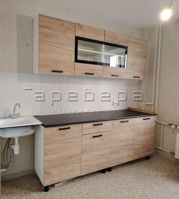 Сдаётся 2-комнатная квартира, 56 м²