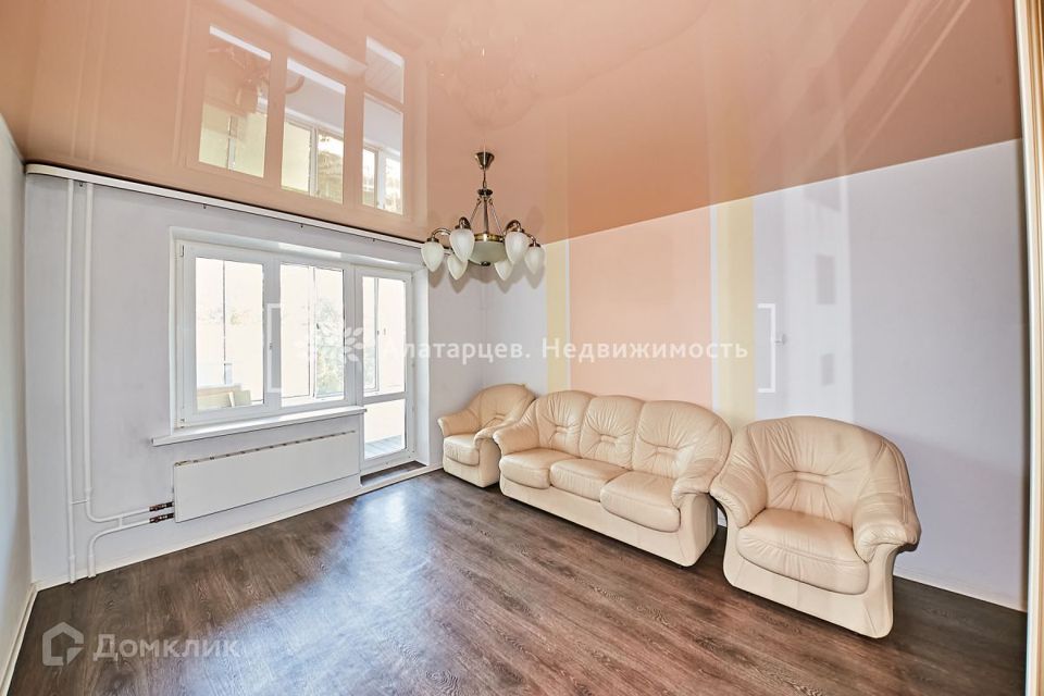 Продаётся 3-комнатная квартира, 69.7 м²