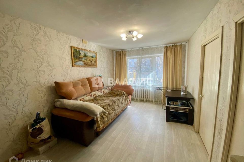 Сдаётся 3-комнатная квартира, 48.6 м²