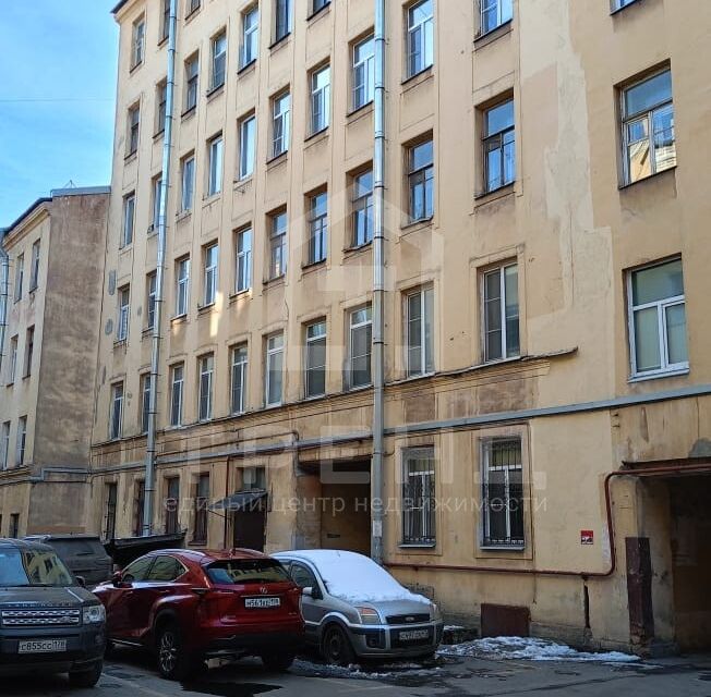 Продаётся 3-комнатная квартира, 65.6 м²