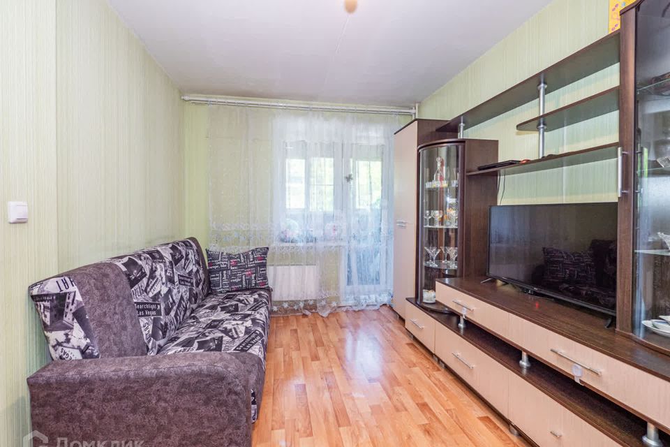 Продаётся 1-комнатная квартира, 37.7 м²