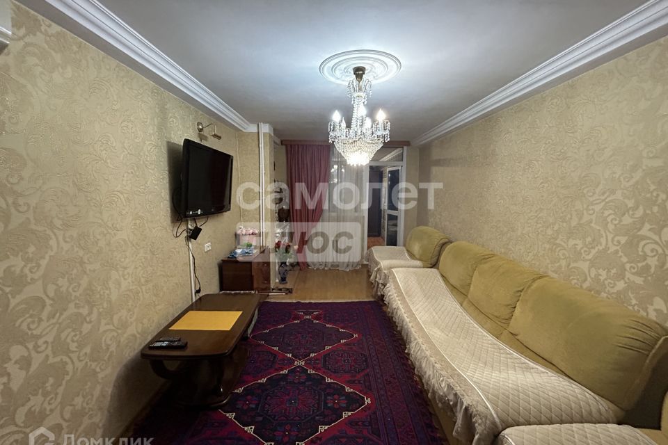 Продаётся 2-комнатная квартира, 74 м²