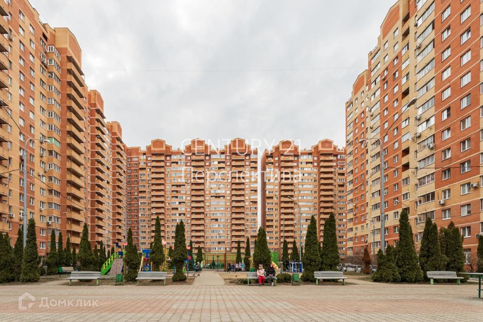 Продаётся 2-комнатная квартира, 53.6 м²
