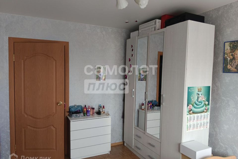 Продаётся 3-комнатная квартира, 65.5 м²