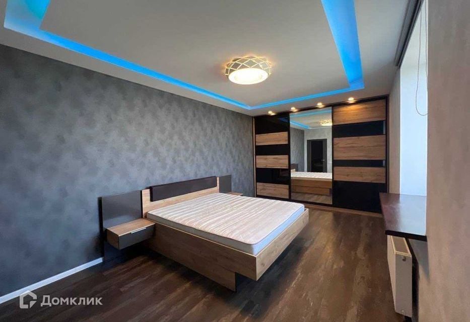 Сдаётся 2-комнатная квартира, 80 м²
