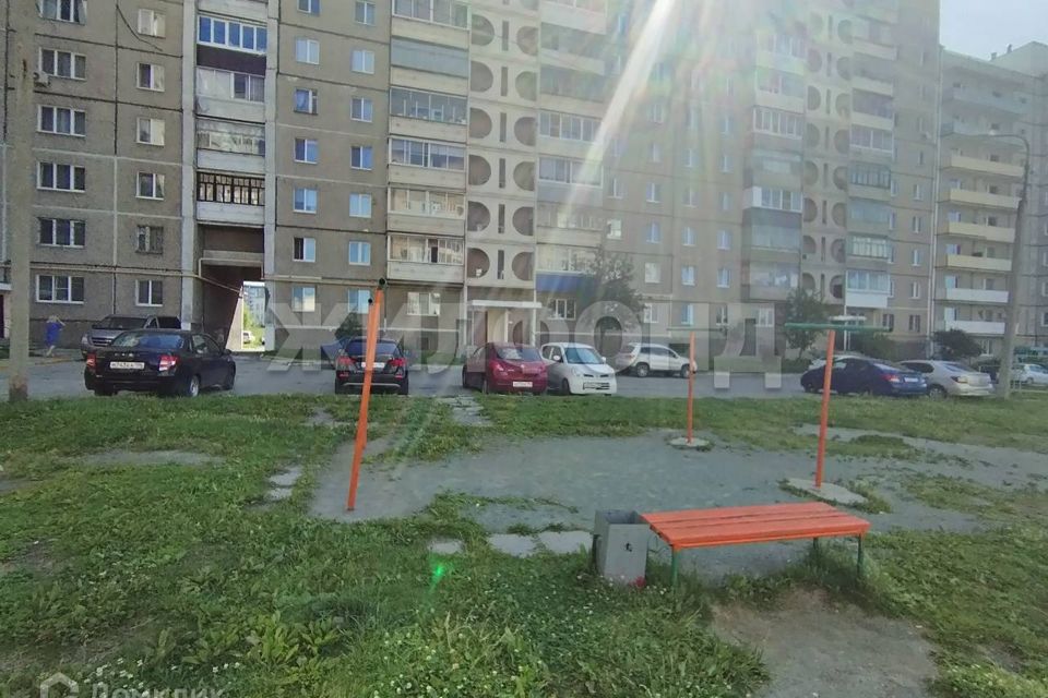 Продаётся 4-комнатная квартира, 74.5 м²