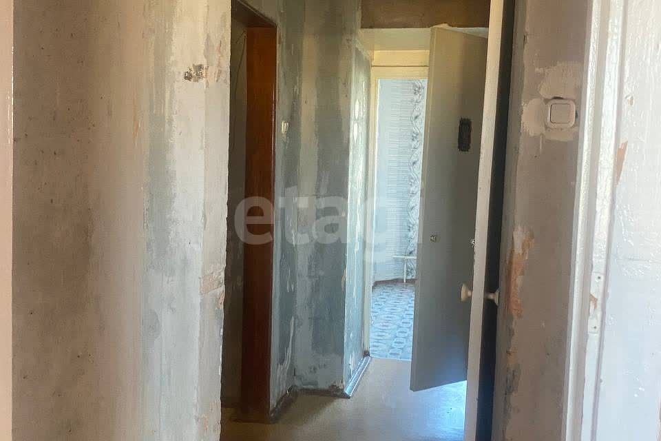 Продаётся 4-комнатная квартира, 79 м²