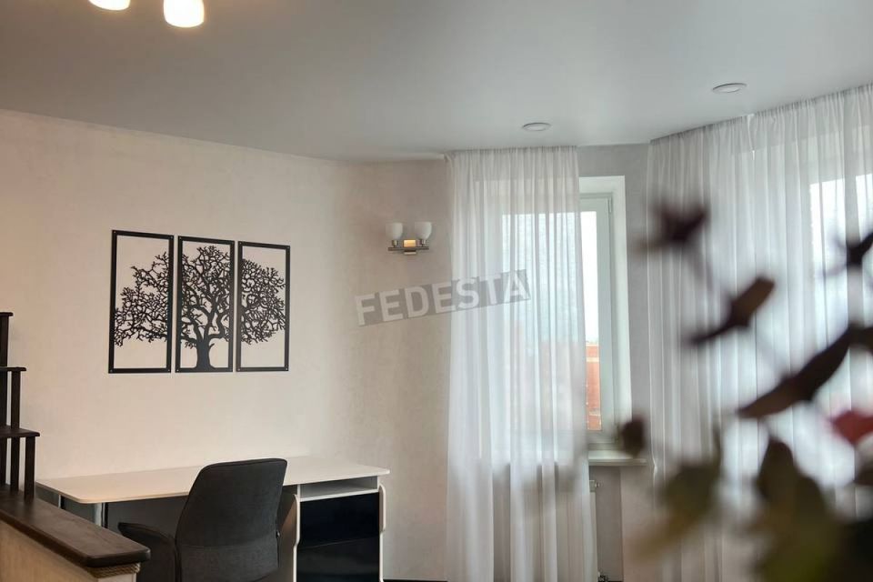 Продаётся 2-комнатная квартира, 76.1 м²