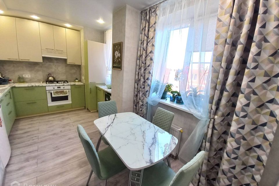 Продаётся 2-комнатная квартира, 58.5 м²