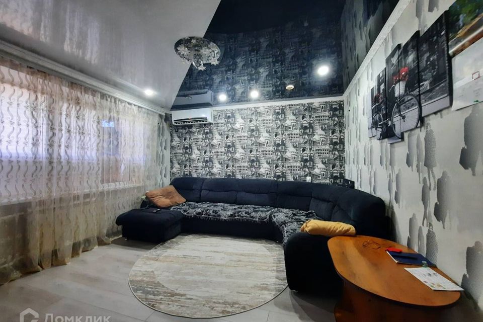 Продаётся 3-комнатная квартира, 64 м²