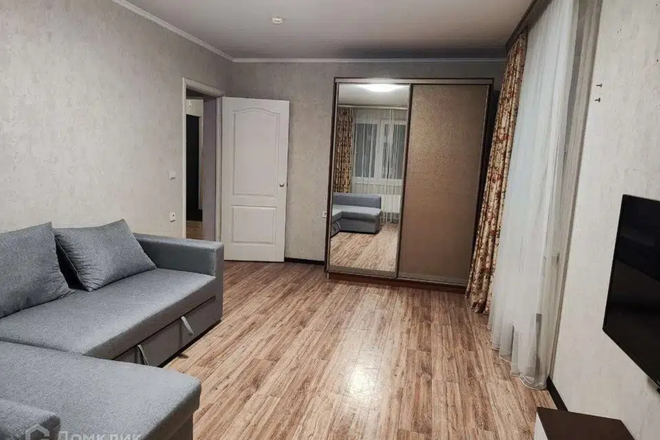 Продаётся 2-комнатная квартира, 61.53 м²