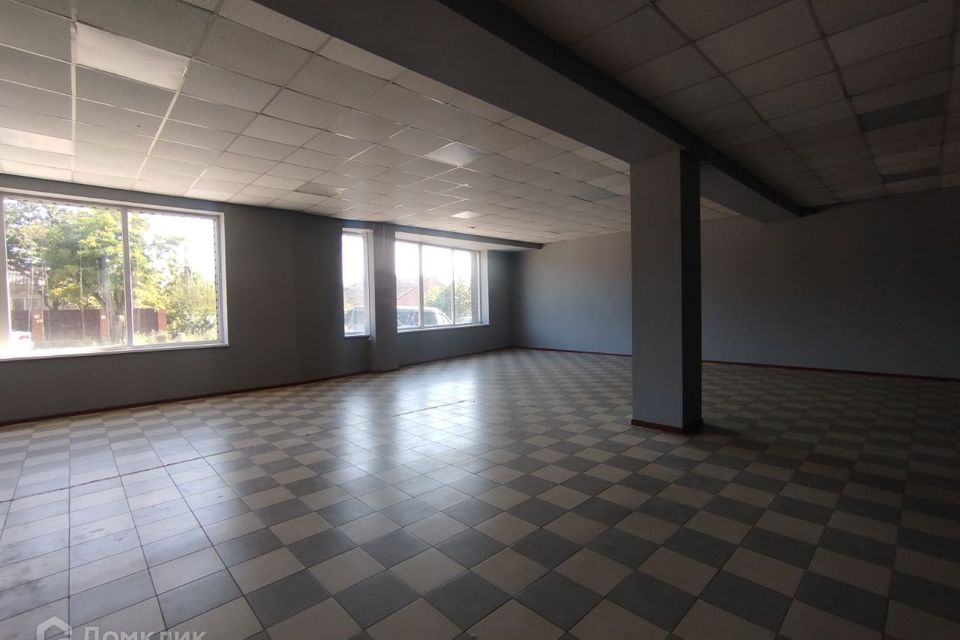 Сдаётся помещение своб. назначения, 400 м²