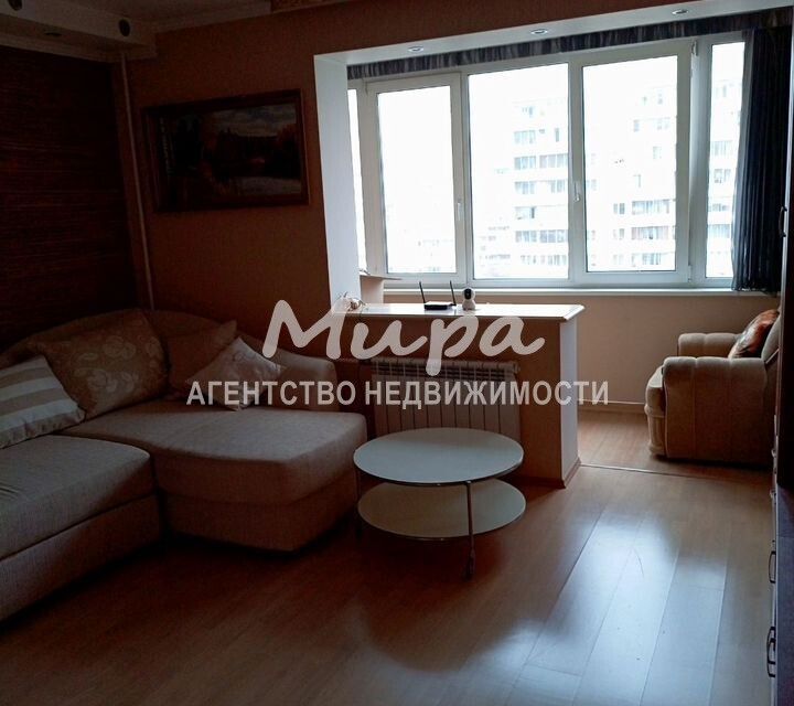 Продаётся 2-комнатная квартира, 58 м²