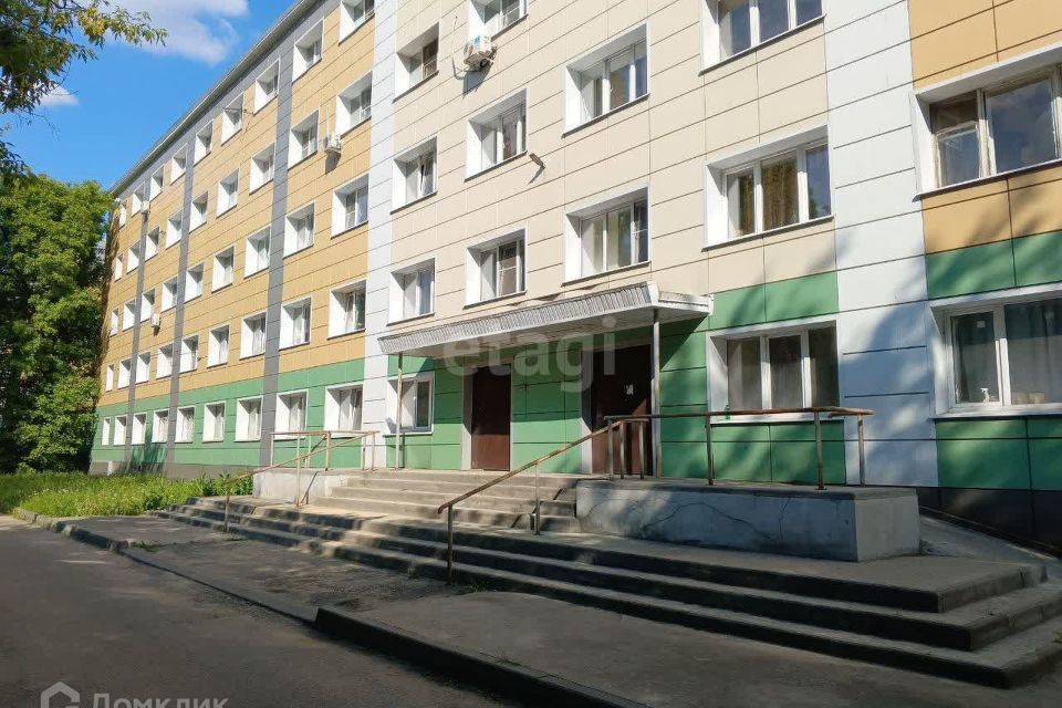 Продаётся комната в 1-комн. квартире, 13.4 м²