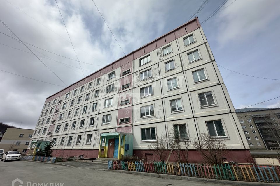 Продаётся 1-комнатная квартира, 40.7 м²