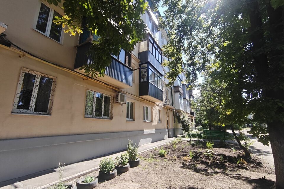 Продаётся 2-комнатная квартира, 41.9 м²