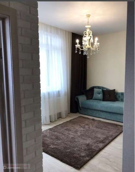 Сдаётся 1-комнатная квартира, 42 м²