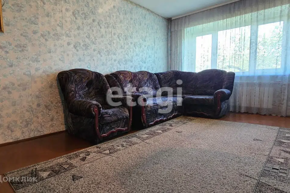 Сдаётся 2-комнатная квартира, 50.3 м²