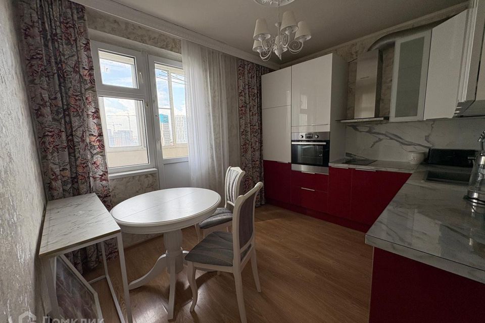 Продаётся 2-комнатная квартира, 57.8 м²