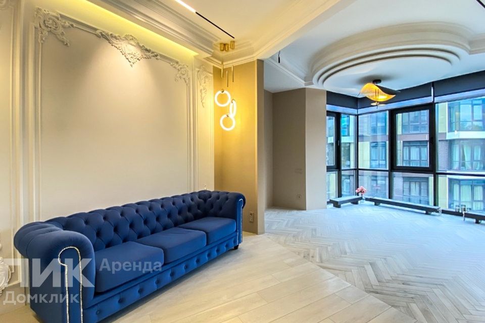 Сдаётся 1-комнатная квартира, 53.2 м²