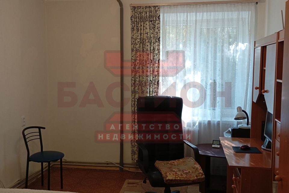Продаётся 4-комнатная квартира, 85 м²