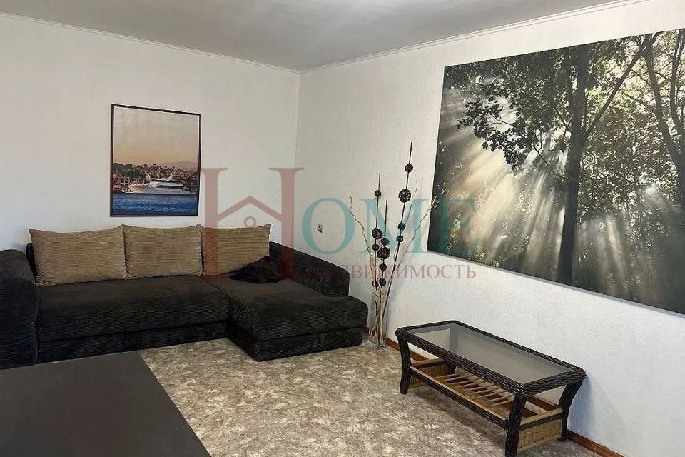 Сдаётся 2-комнатная квартира, 54 м²