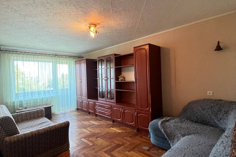 Продаётся 2-комнатная квартира, 46.6 м²