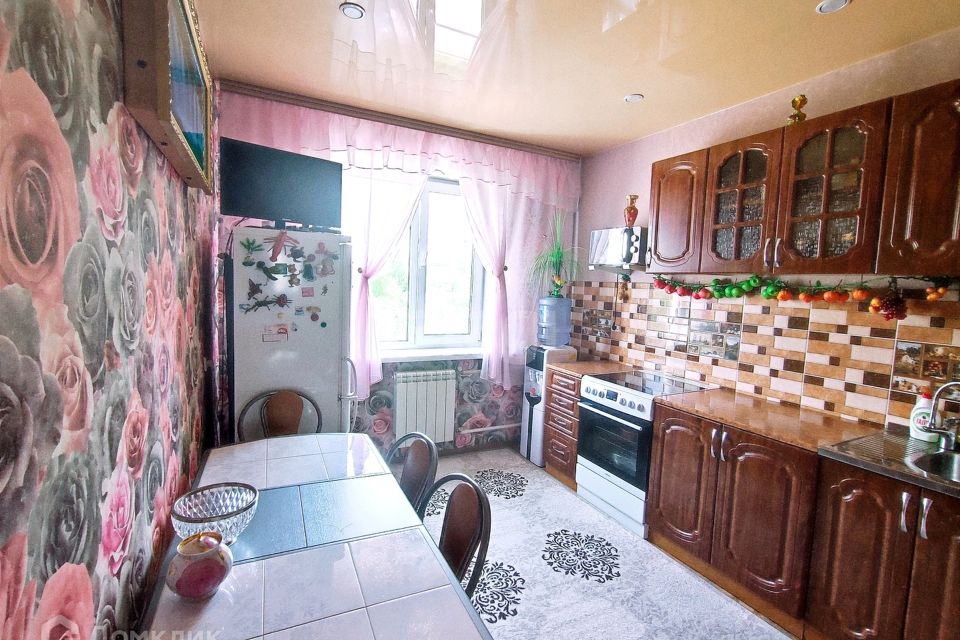 Продаётся 3-комнатная квартира, 62 м²