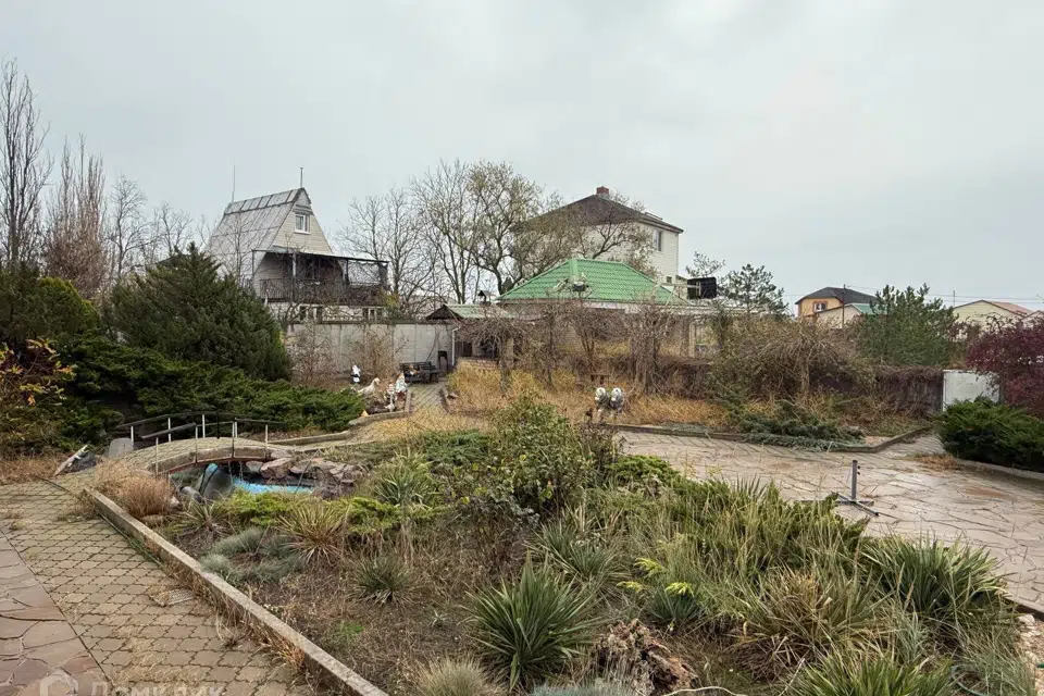 Продаётся 2-этажный дом, 243.3 м²