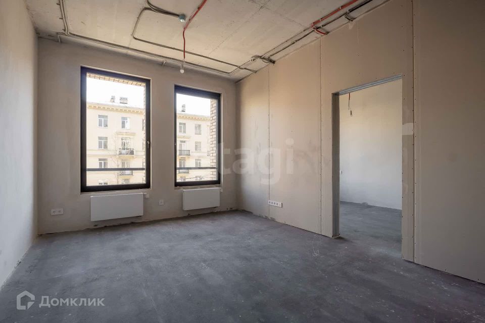Продаётся 1-комнатная квартира, 43.7 м²