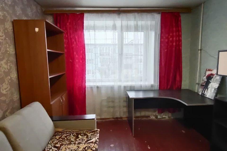 Продаётся комната в 1-комн. квартире, 17.9 м²