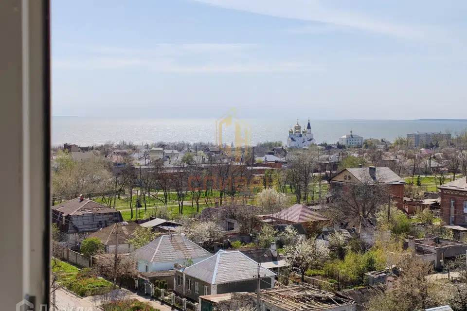 Продаётся 3-комнатная квартира, 58.4 м²