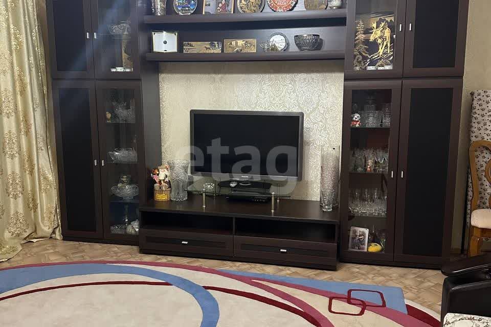 Продаётся 2-комнатная квартира, 50.7 м²