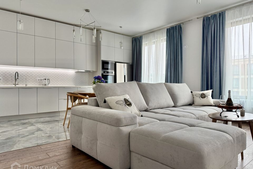 Сдаётся 3-комнатная квартира, 87.7 м²