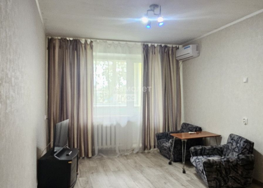 Продаётся 2-комнатная квартира, 43.2 м²