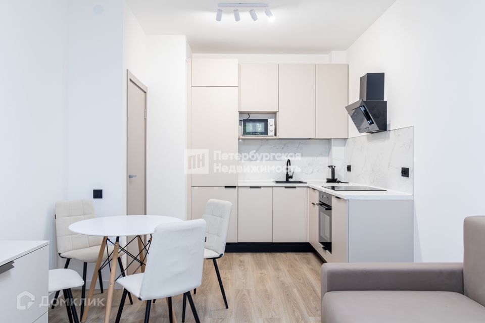 Сдаётся 1-комнатная квартира, 47.3 м²
