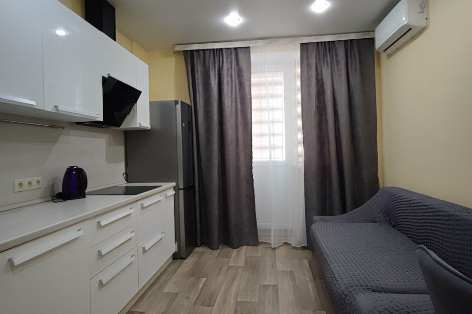 Сдаётся 1-комнатная квартира, 43 м²