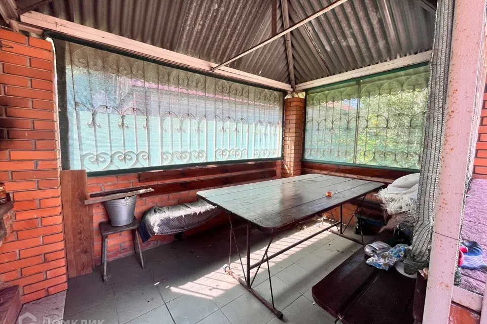 Продаётся 2-этажный дом, 204.7 м²