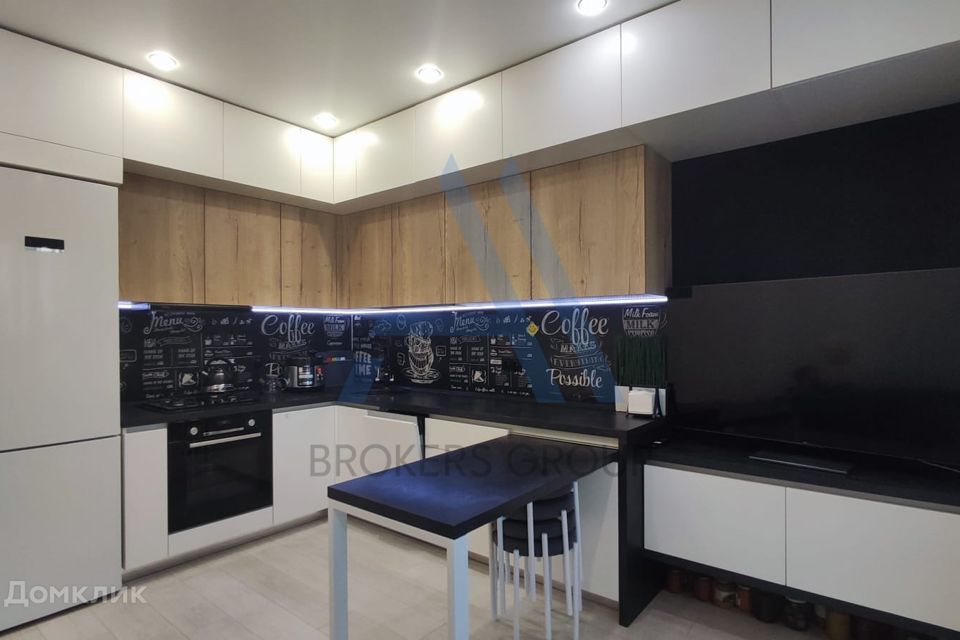 Продаётся 2-комнатная квартира, 54 м²
