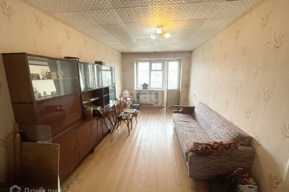Продаётся 3-комнатная квартира, 57.4 м²